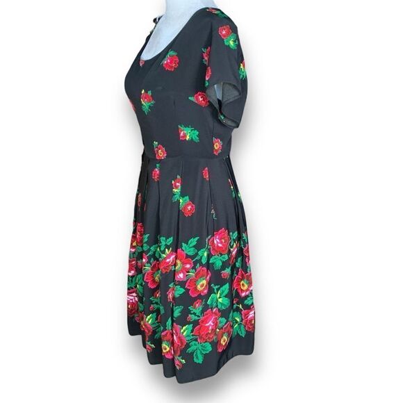 Recultured Designs Adela Dress Black Red Folkloric Floral Print Pleated Retro - Picture 6 of 10